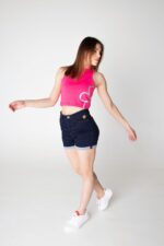 T-shirt donna cropped con borchiette - immagine 27