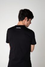 Men's T-shirt with embroidered daisy - Image 2